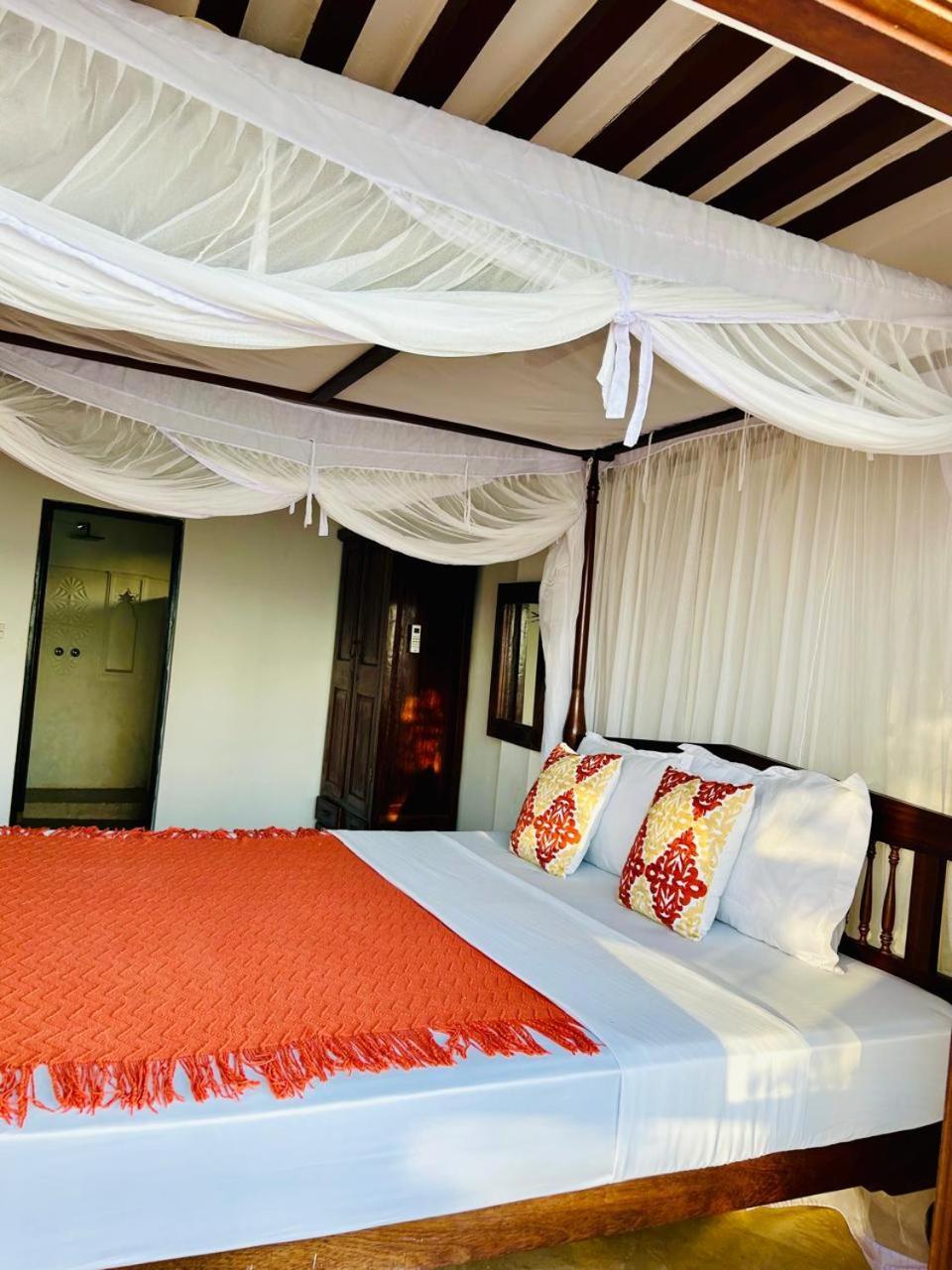 Shela Bahari Bed & Breakfast Exterior photo